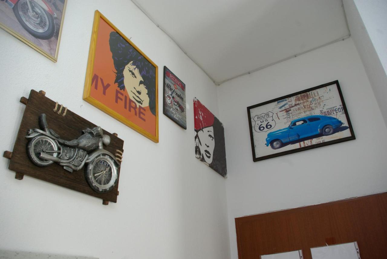 Rooms Tia Baška Voda Eksteriør bilde