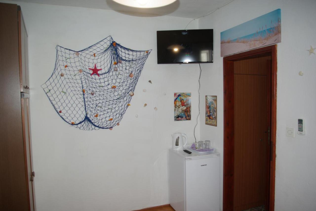 Rooms Tia Baška Voda Eksteriør bilde