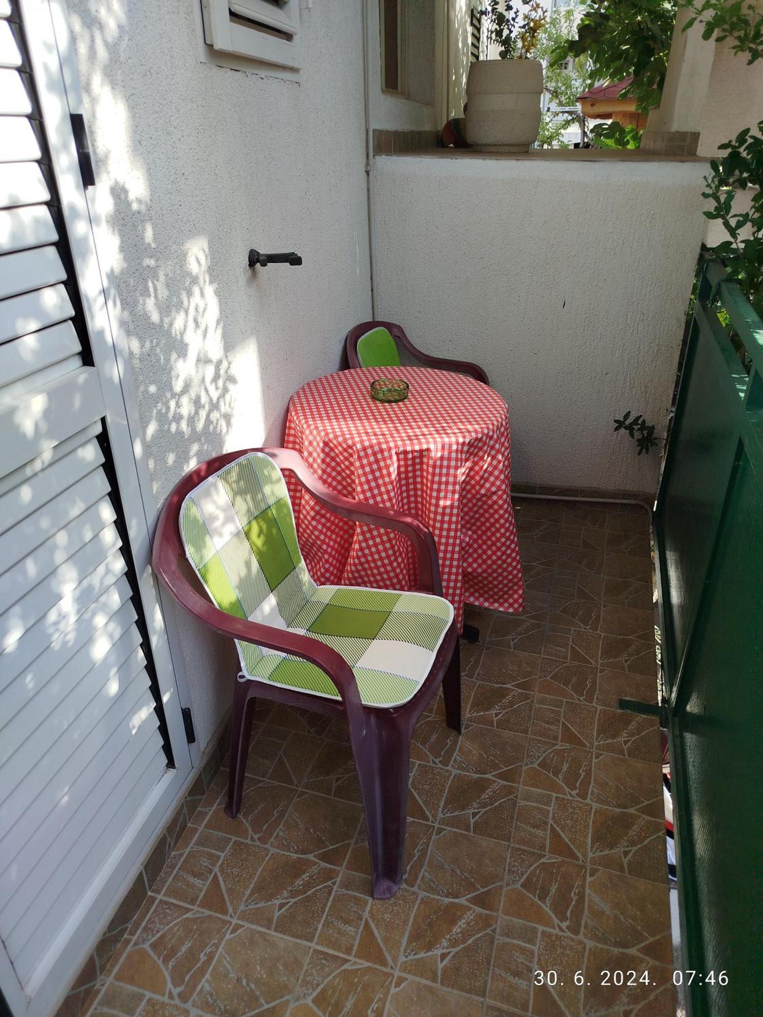 Rooms Tia Baška Voda Eksteriør bilde