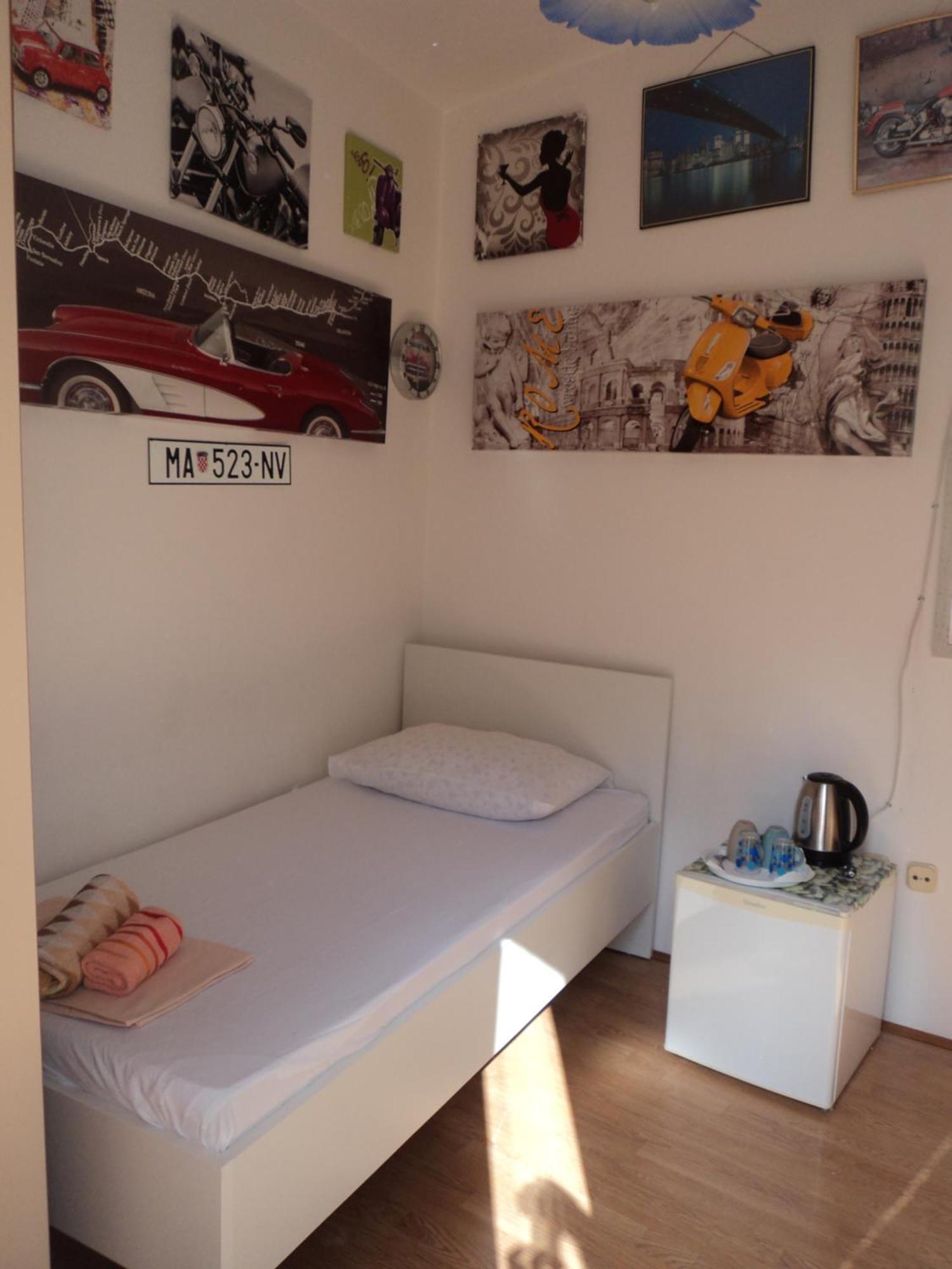 Rooms Tia Baška Voda Eksteriør bilde